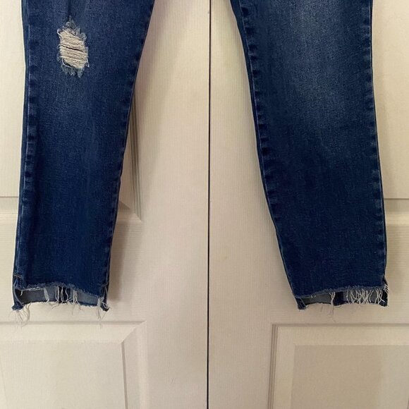 Level 99 Women's Skylar Distressed Button Fly Raw Step Hem High Rise Jeans Sz 30 - Picture 6 of 12